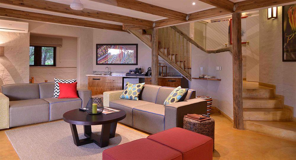 Victoria Falls Safari Suites Dış mekan fotoğraf