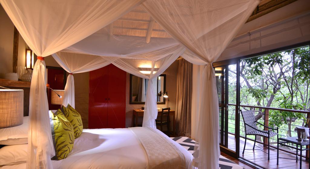 Victoria Falls Safari Suites Dış mekan fotoğraf