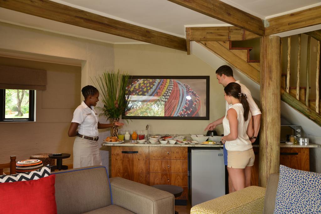 Victoria Falls Safari Suites Dış mekan fotoğraf
