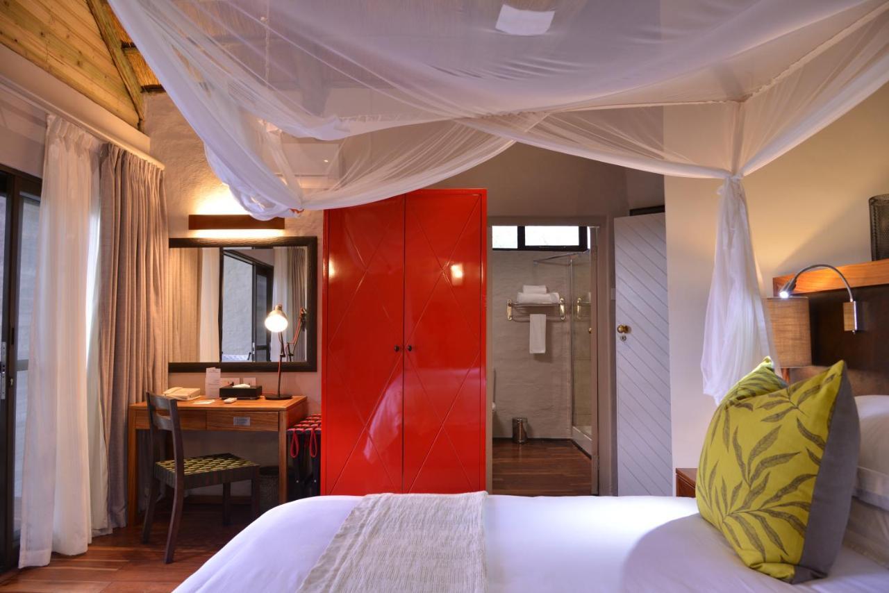 Victoria Falls Safari Suites Oda fotoğraf